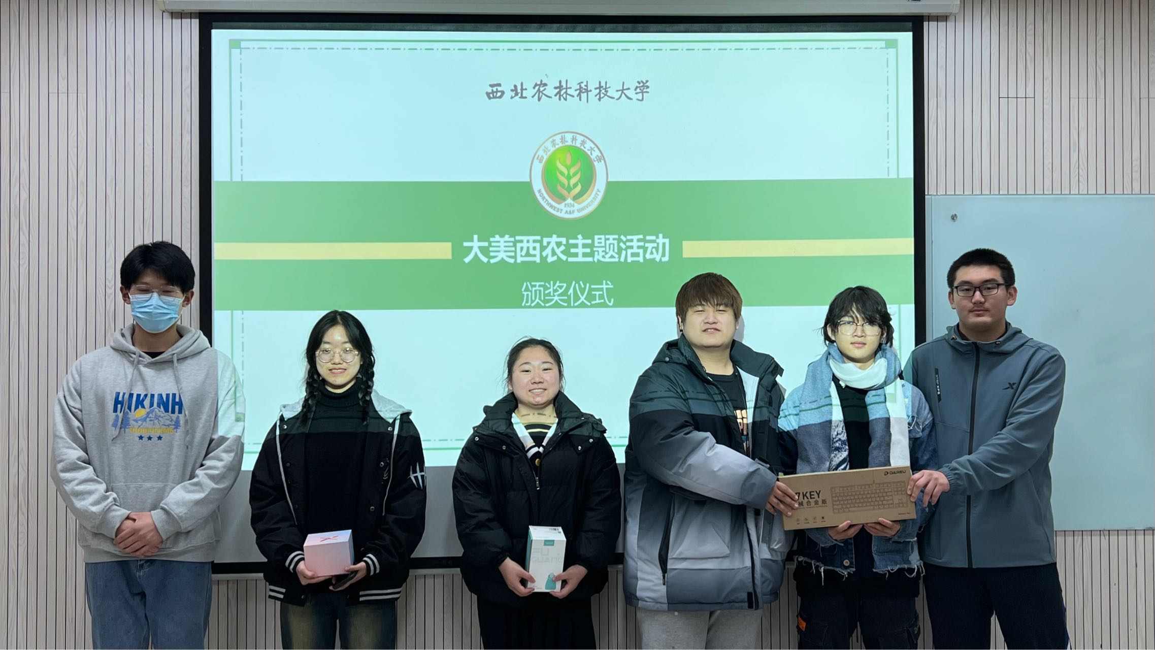 03562c5664bf497e864602f48153a6f0.jpg 03562c5664bf497e864602f48153a6f0.jpg