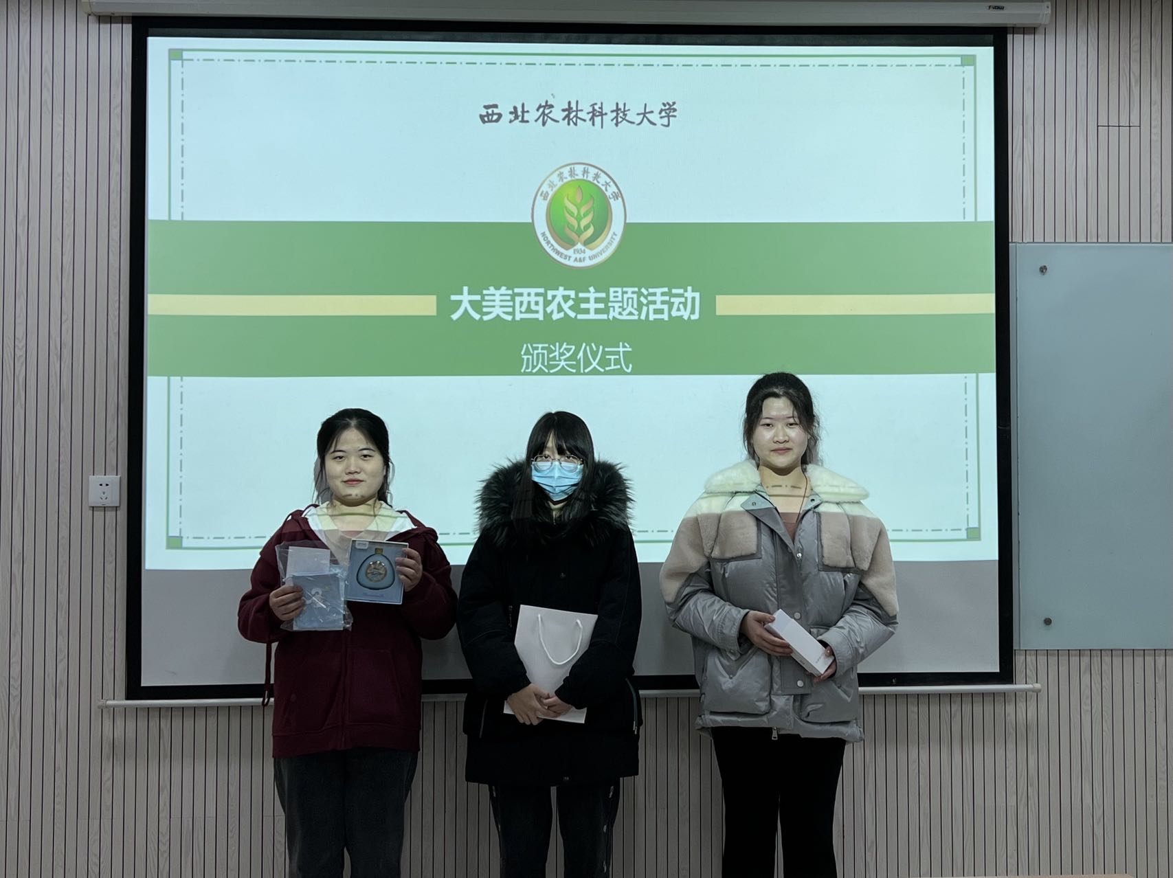 32c8884aea224bbd976e9e3db1ce8a17.jpg 32c8884aea224bbd976e9e3db1ce8a17.jpg