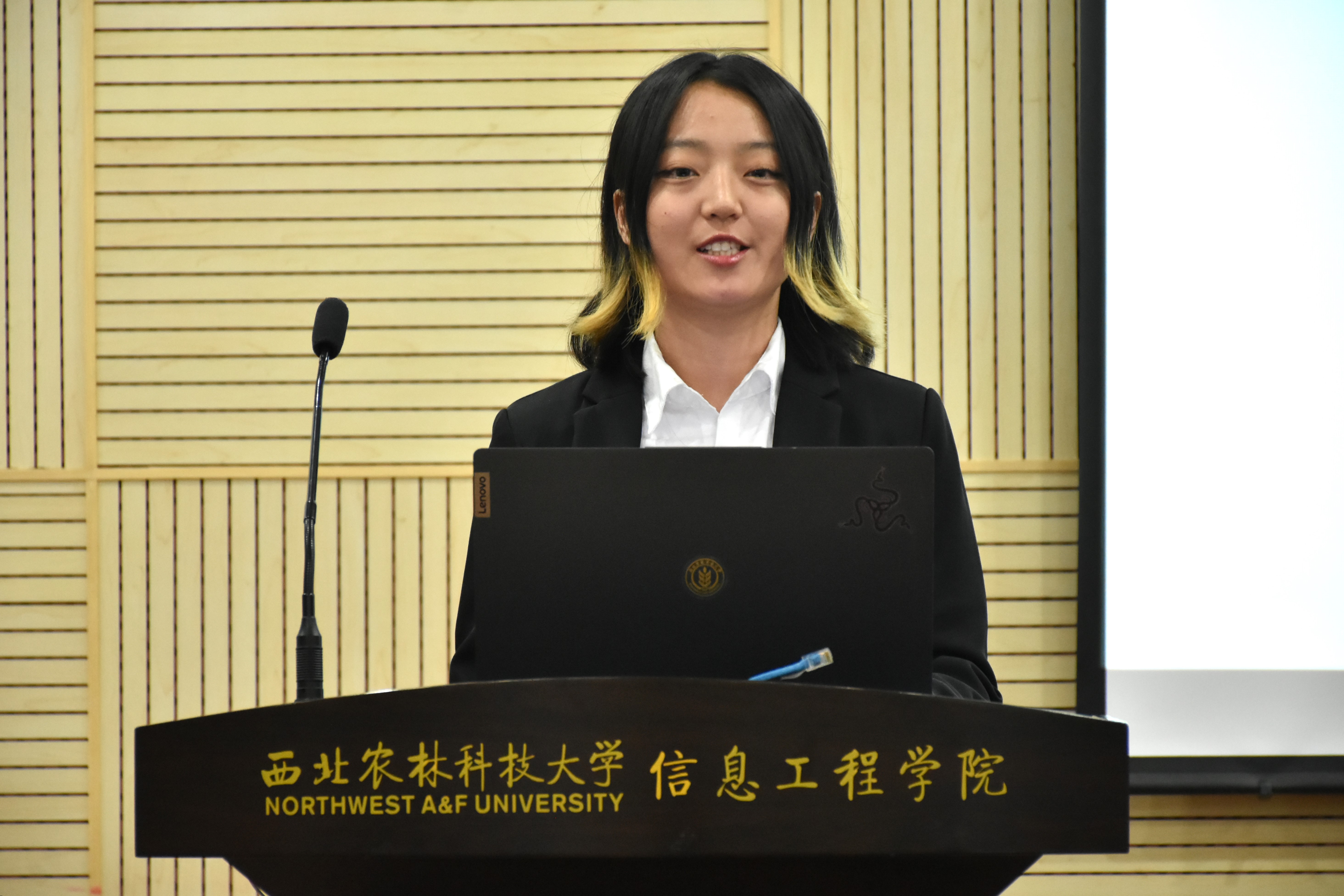 8fd24121da42492685c5240ebc8b95c1.jpg 8fd24121da42492685c5240ebc8b95c1.jpg