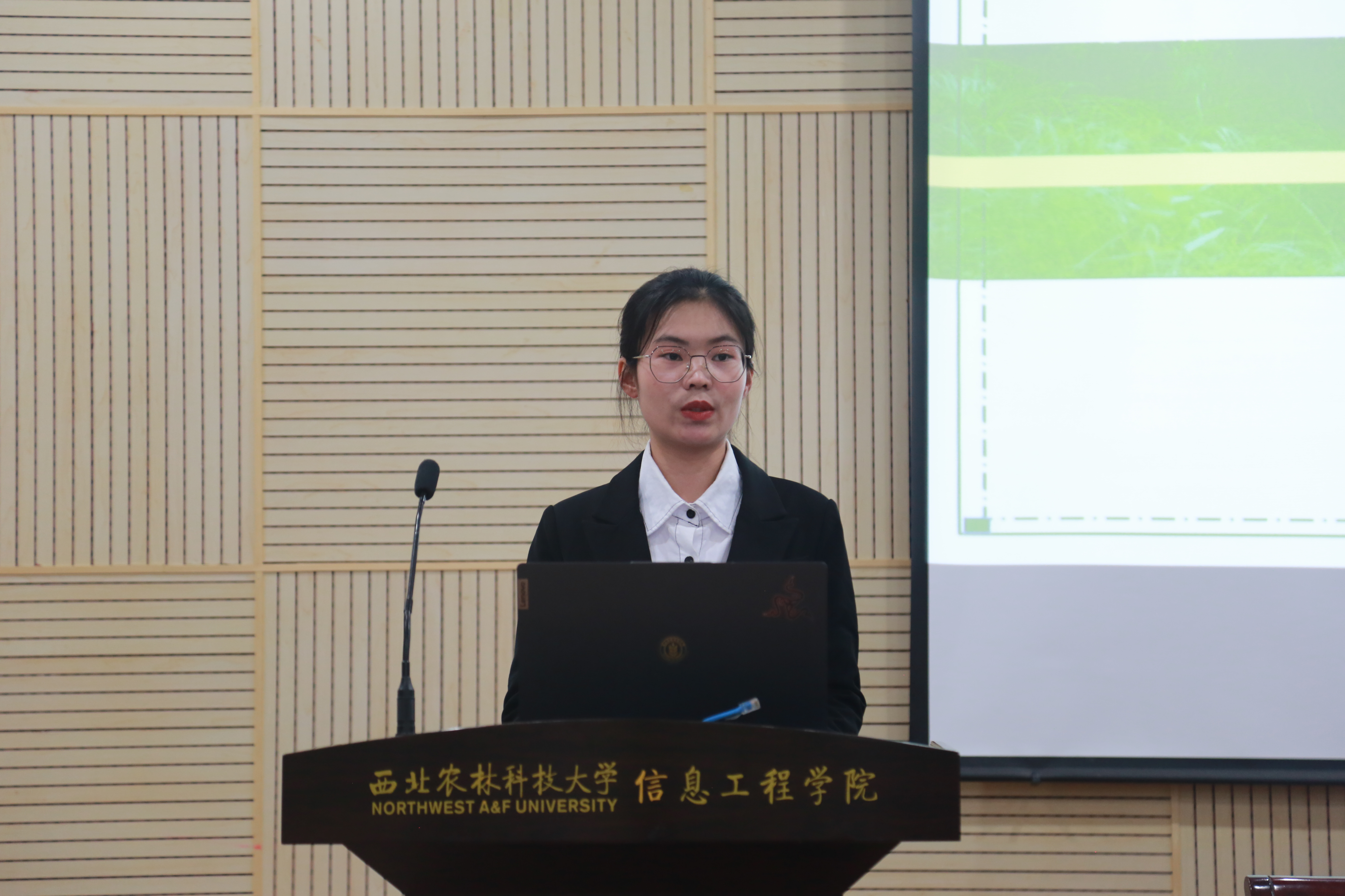 9b073913a9694987bb14371f74606589.jpg 9b073913a9694987bb14371f74606589.jpg