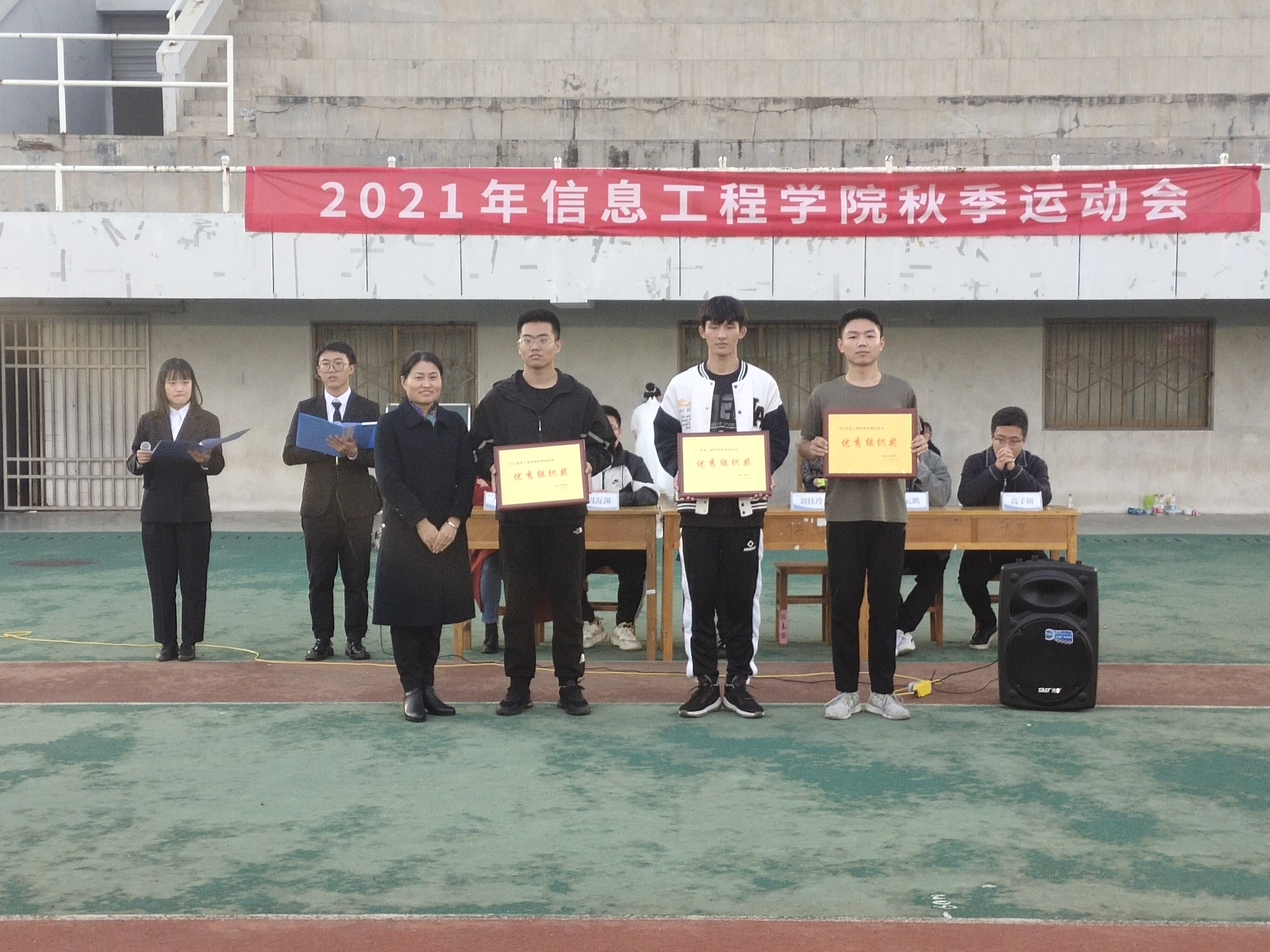 e0d5abe5a2c340a0970c55a503bcf402.jpg e0d5abe5a2c340a0970c55a503bcf402.jpg