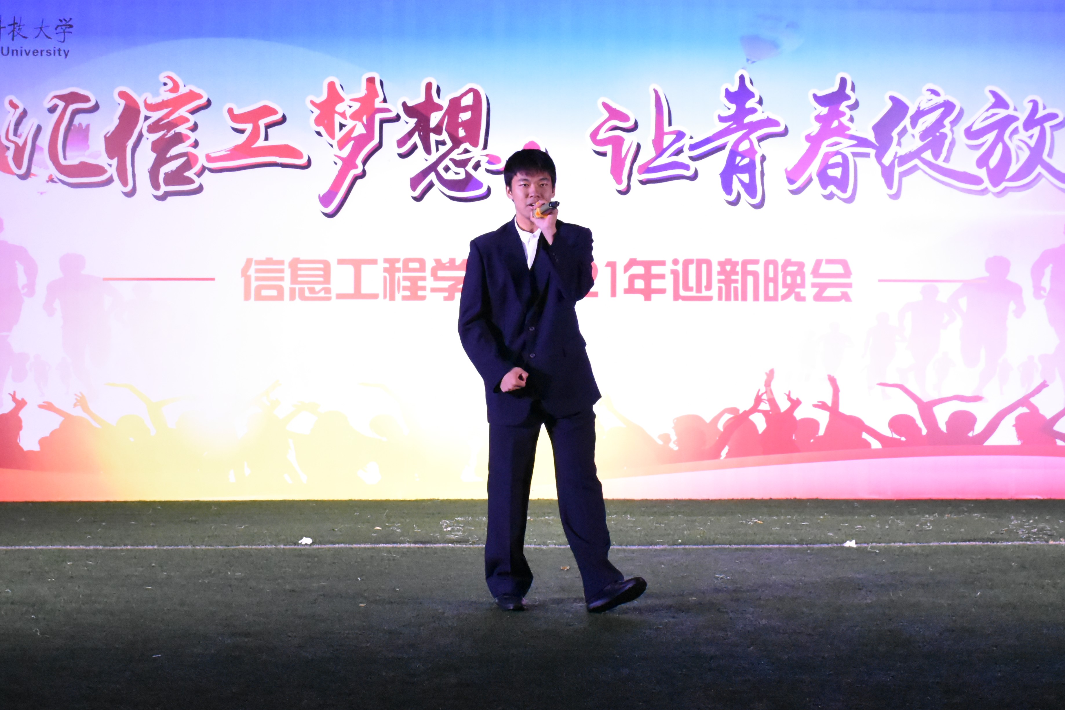 f0b2a4da2fb047628b9be877a4d4346a.jpg f0b2a4da2fb047628b9be877a4d4346a.jpg