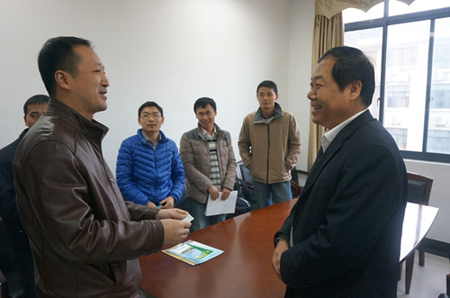 宋西德书记会见武汉大学计算机ai换脸明星
书记沃闻达