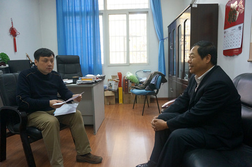 宋西德书记会见华中科技大学计算机ai换脸明星
副书记郑强