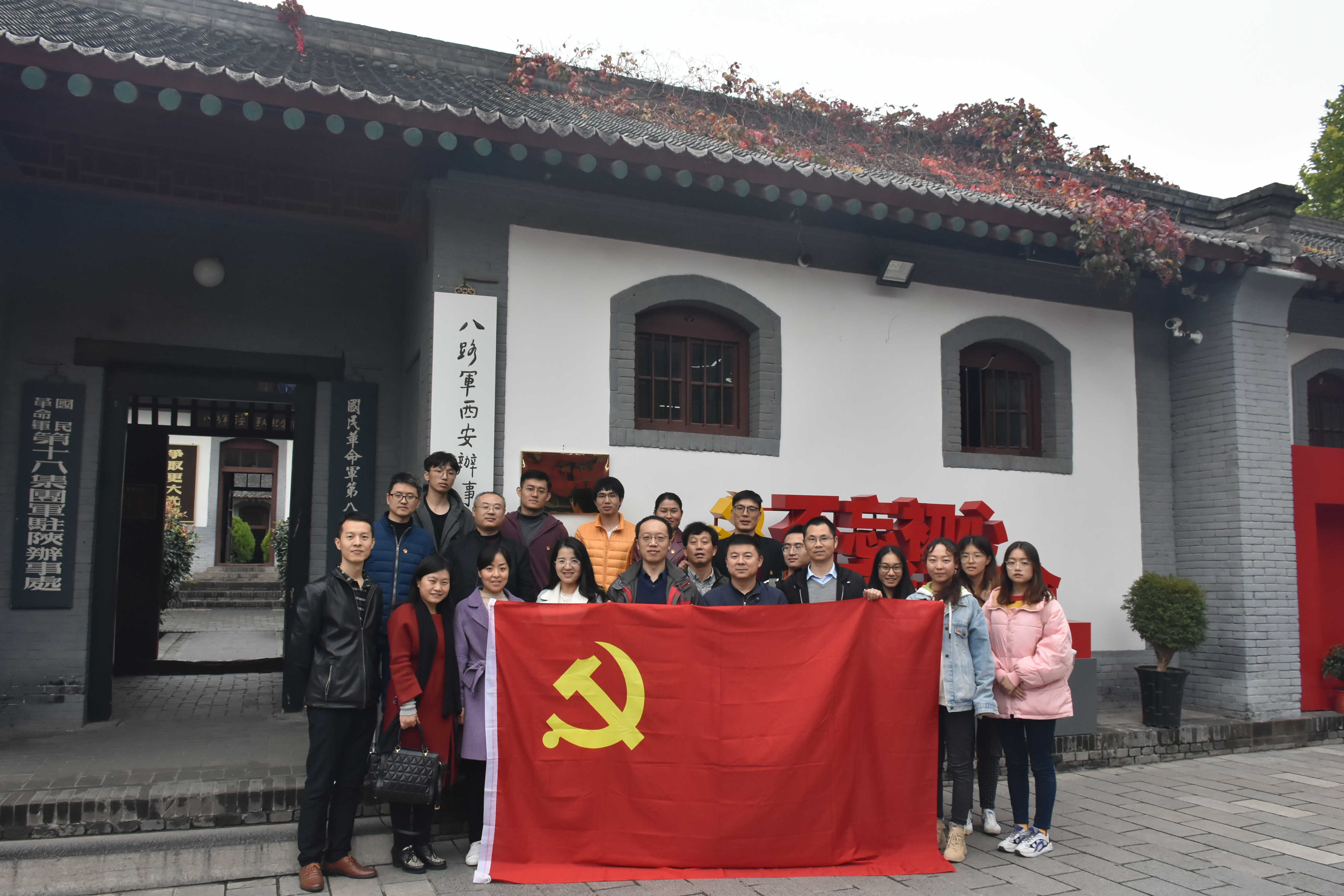 d69bd8356a5d4d4ab2bd2769cea7a8c8.jpg d69bd8356a5d4d4ab2bd2769cea7a8c8.jpg