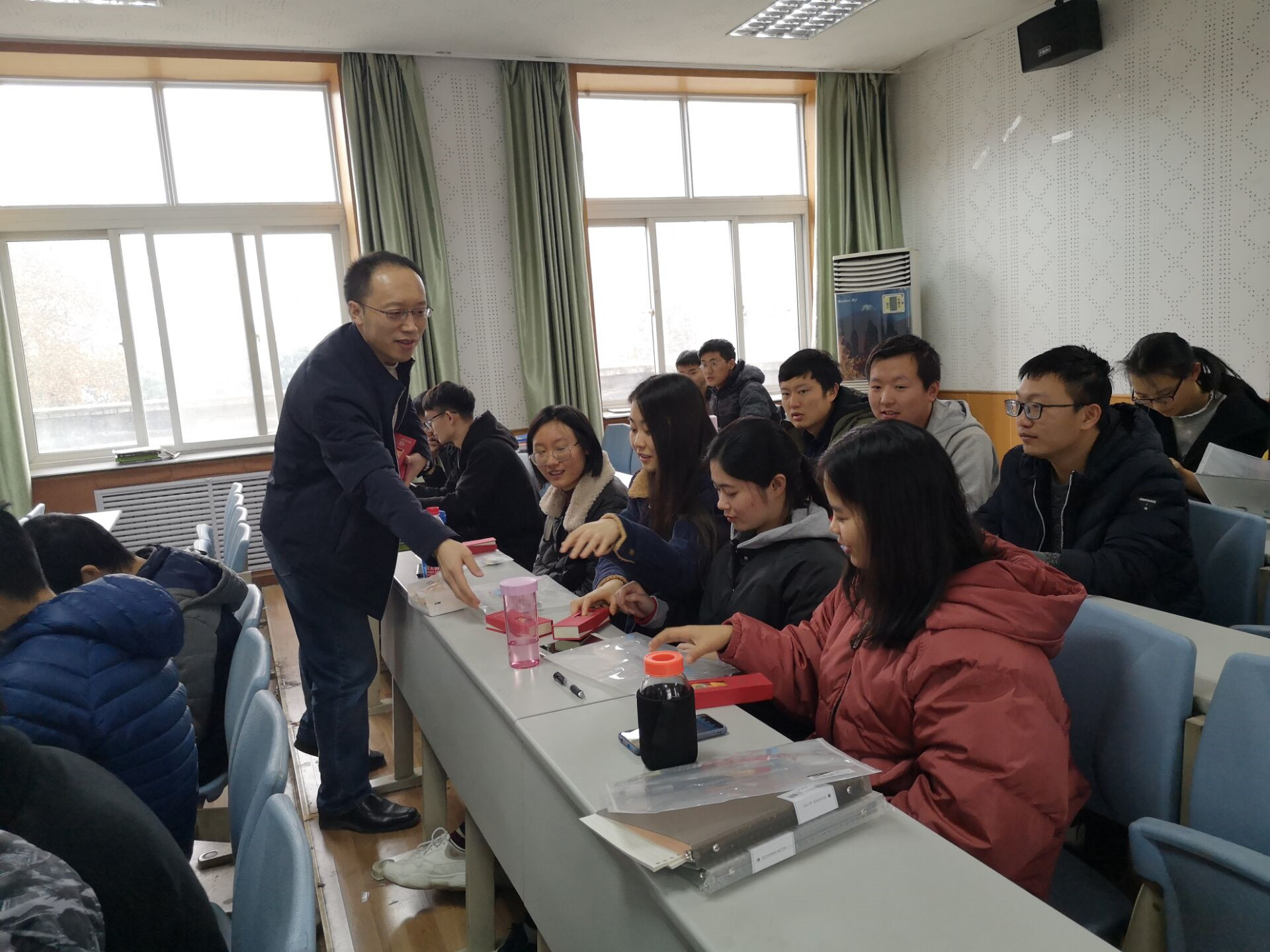 054301411dd04704a7eb880c0f92acdd.jpg 054301411dd04704a7eb880c0f92acdd.jpg