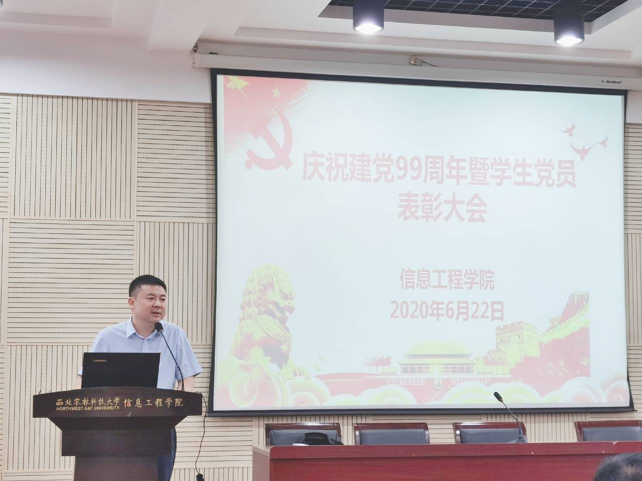 10a729810bfa4086b24b4406ec9bb6bf.jpg 10a729810bfa4086b24b4406ec9bb6bf.jpg