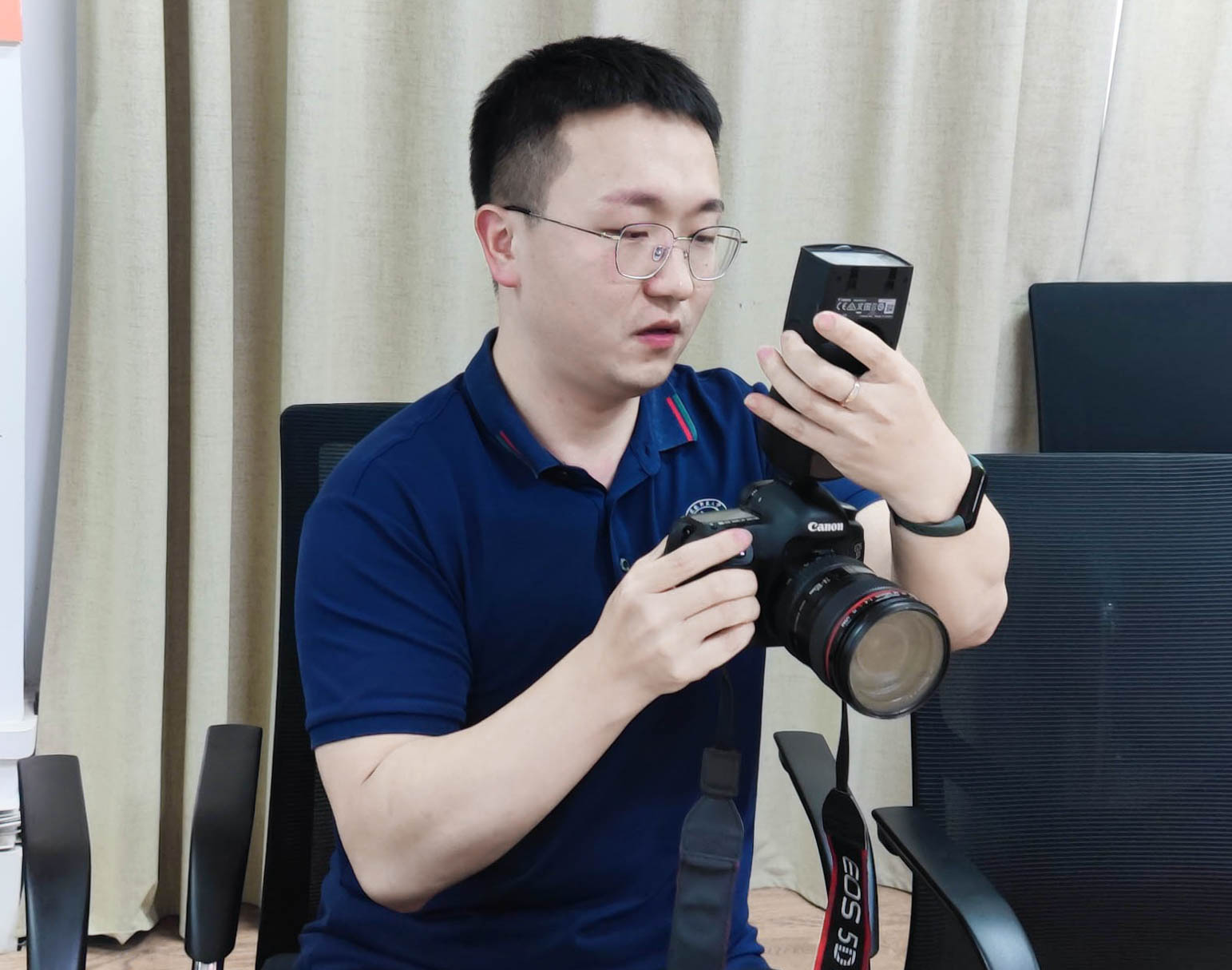 5fa0bdcd2675466f8698615dabab09aa.jpg 5fa0bdcd2675466f8698615dabab09aa.jpg