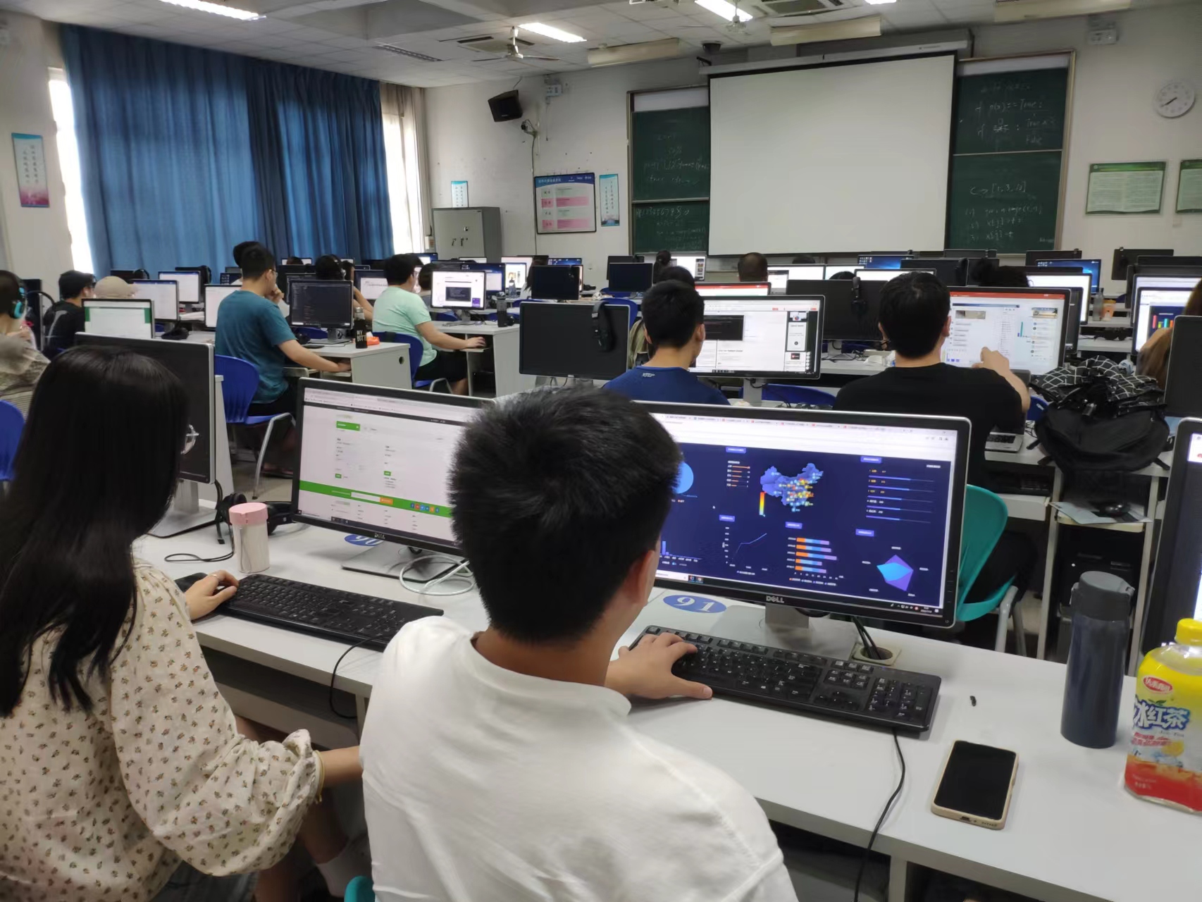 700d02de0b7048688fae34a7a5f89423.jpg 700d02de0b7048688fae34a7a5f89423.jpg