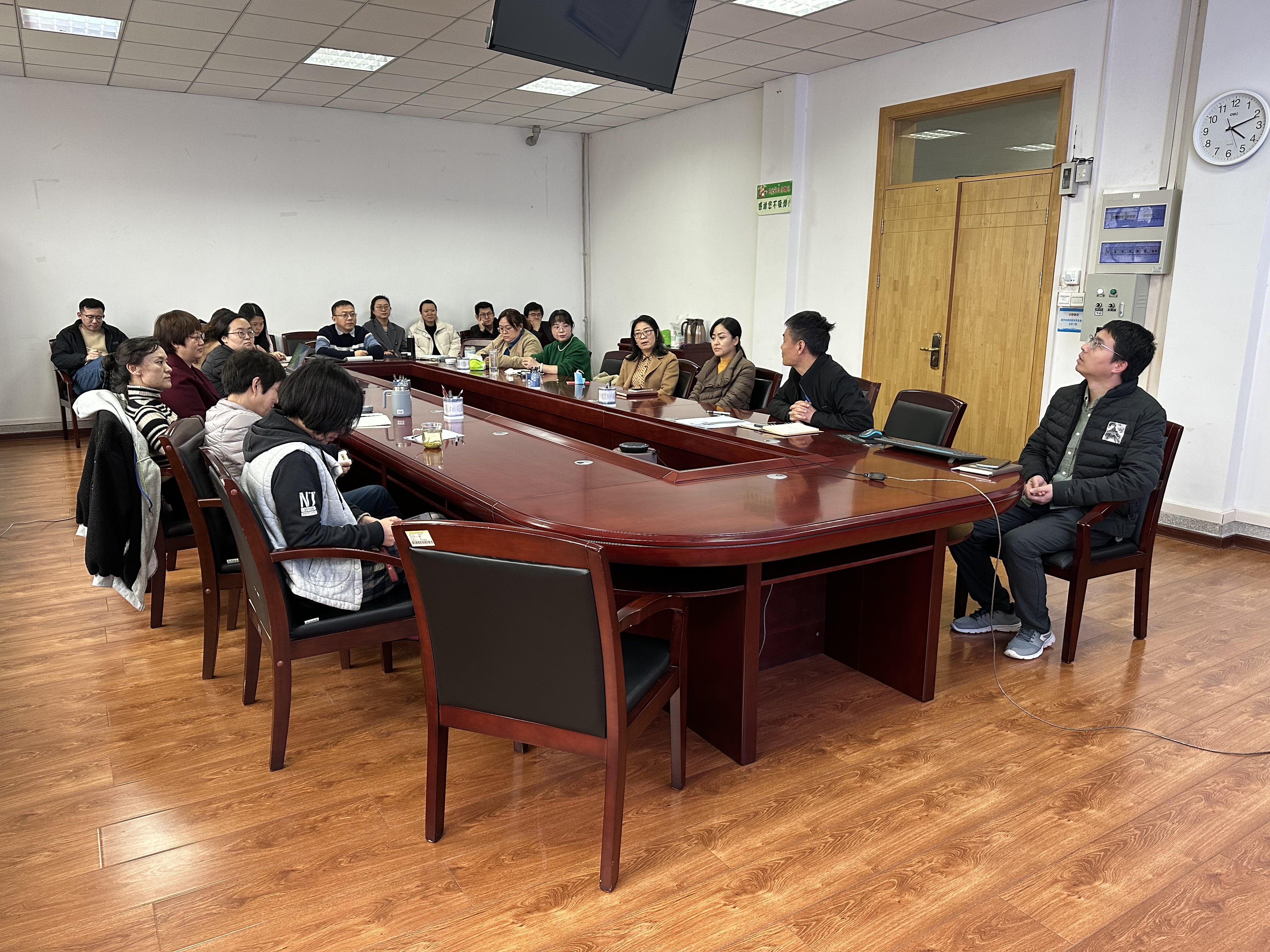 94f317e91cd440f292b7e0fd89dcfc41.jpg 1(1).jpg