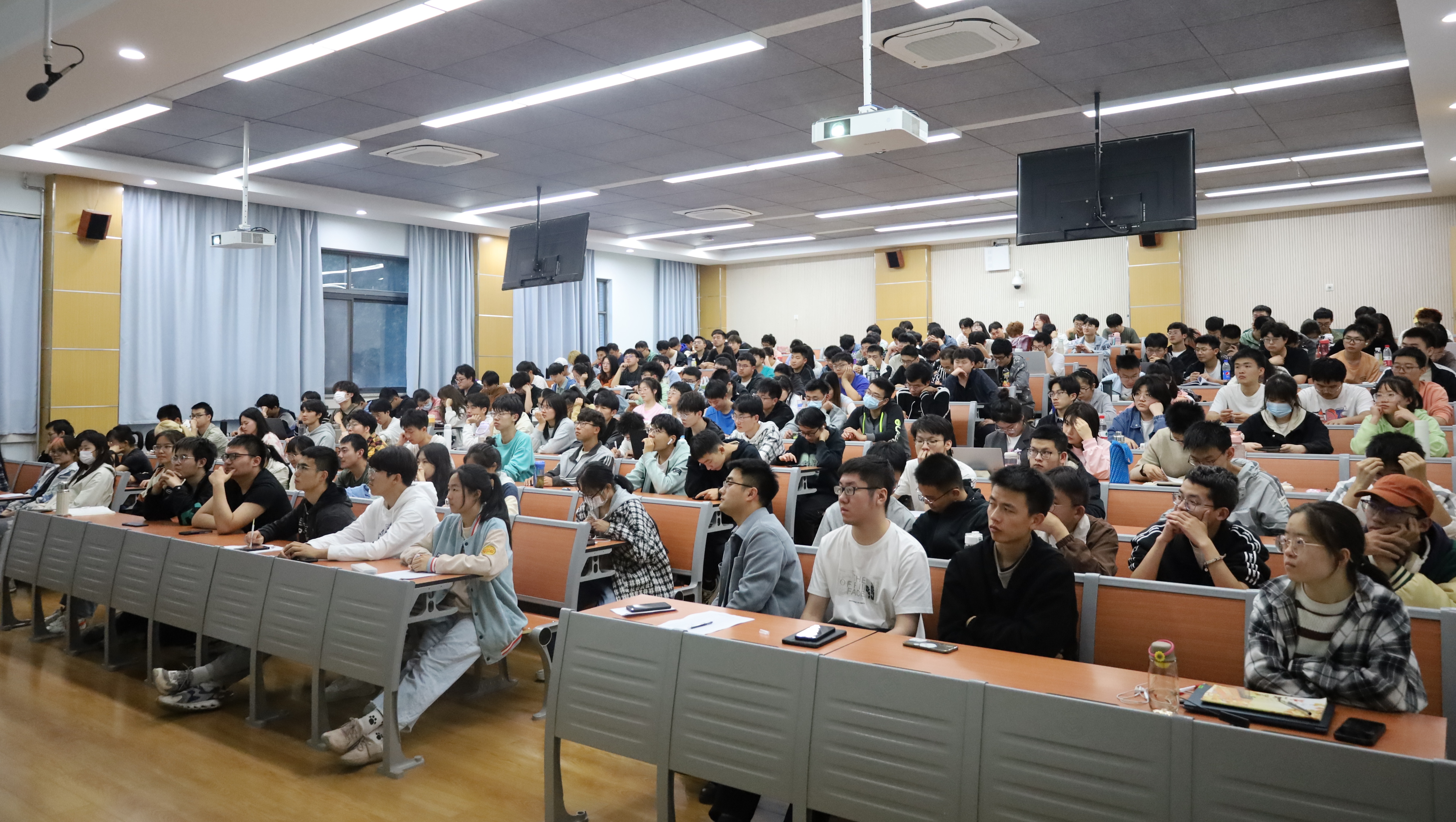 e3f76be706e74cafbfa4616ad02de743.jpg e3f76be706e74cafbfa4616ad02de743.jpg